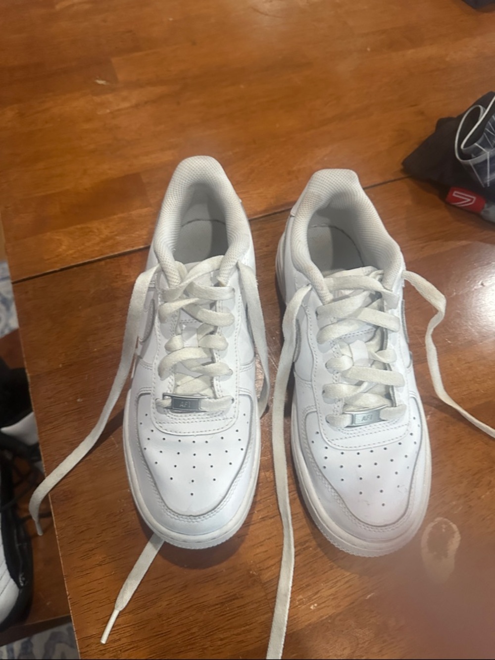 Nike Kids White Low-Top Lace-Up Sneakers